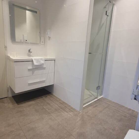 فندق Logis Hôtel Du Fer à Cheval