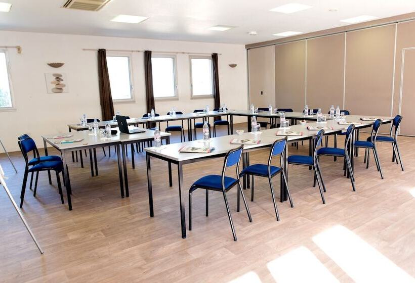 فندق Logis Hostellerie De L Abbaye