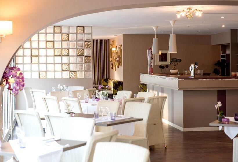 فندق Logis Hostellerie De L Abbaye