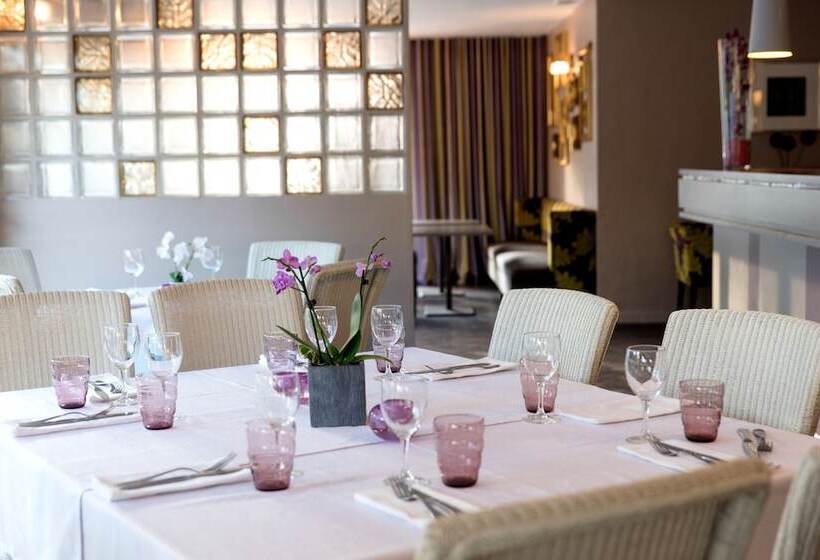 فندق Logis Hostellerie De L Abbaye