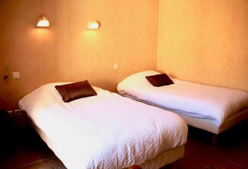 فندق Logis La Chaumiere Saintmaurice