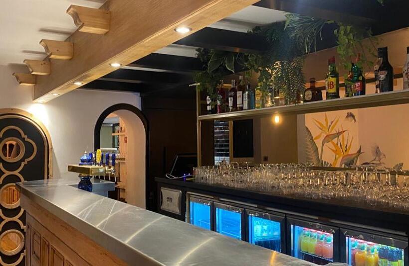 בית מלון כפרי Logis La Chaumiere Saintmaurice