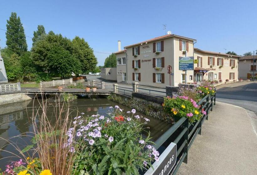 בית מלון כפרי Logis Hôtels & Restaurant Le Cheval Blanc Et Clovis