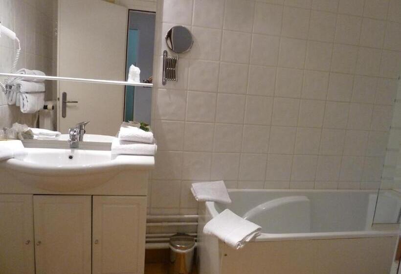 בית מלון כפרי Logis Le Midland