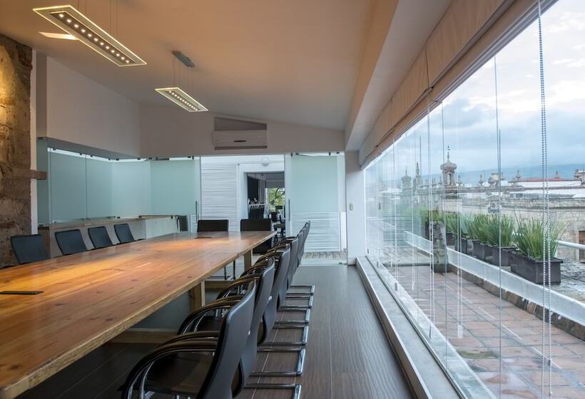 ホテル Los Juaninos