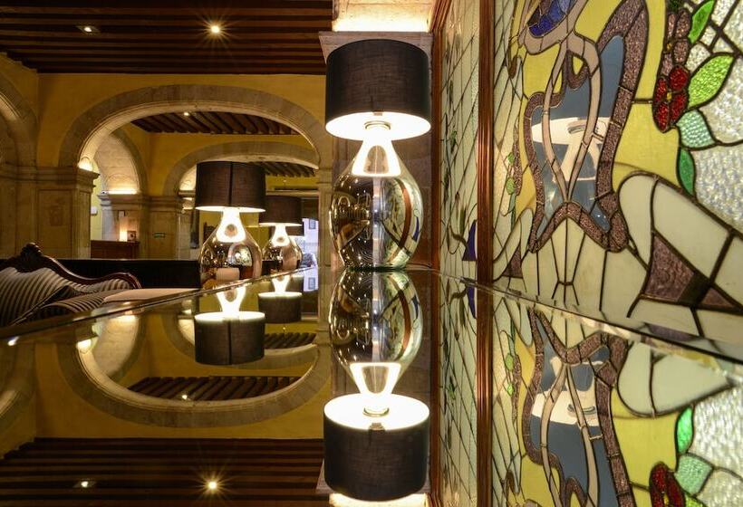 ホテル Los Juaninos