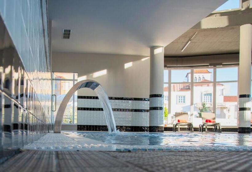 Luna Hotel de Tábua