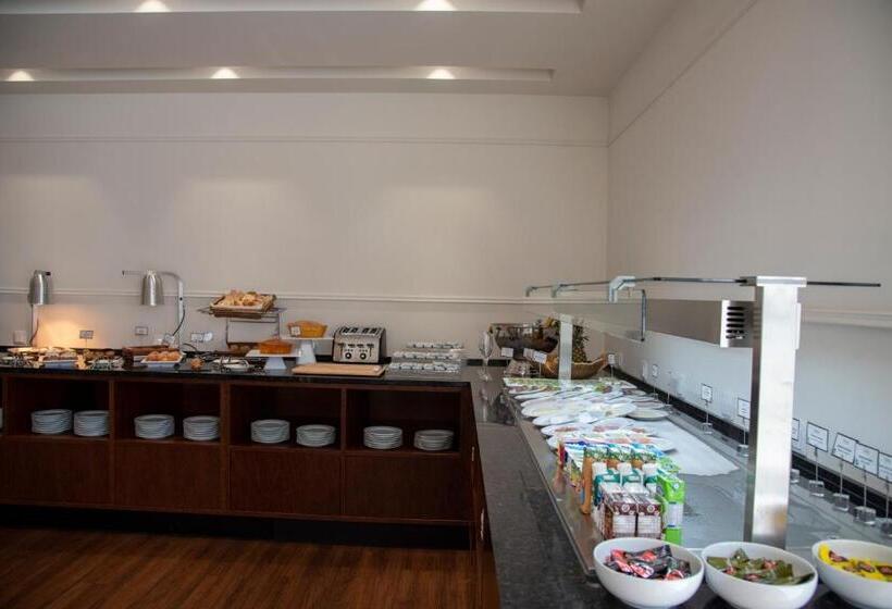 Luna Hotel de Tábua