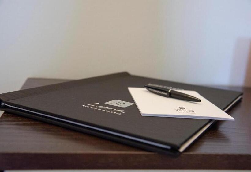 Luna Hotel de Tábua