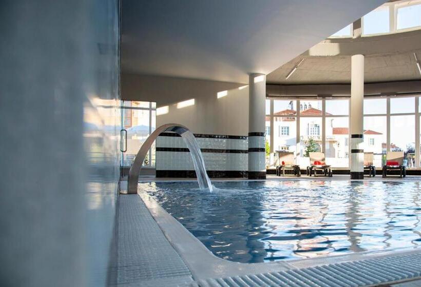 Luna Hotel de Tábua