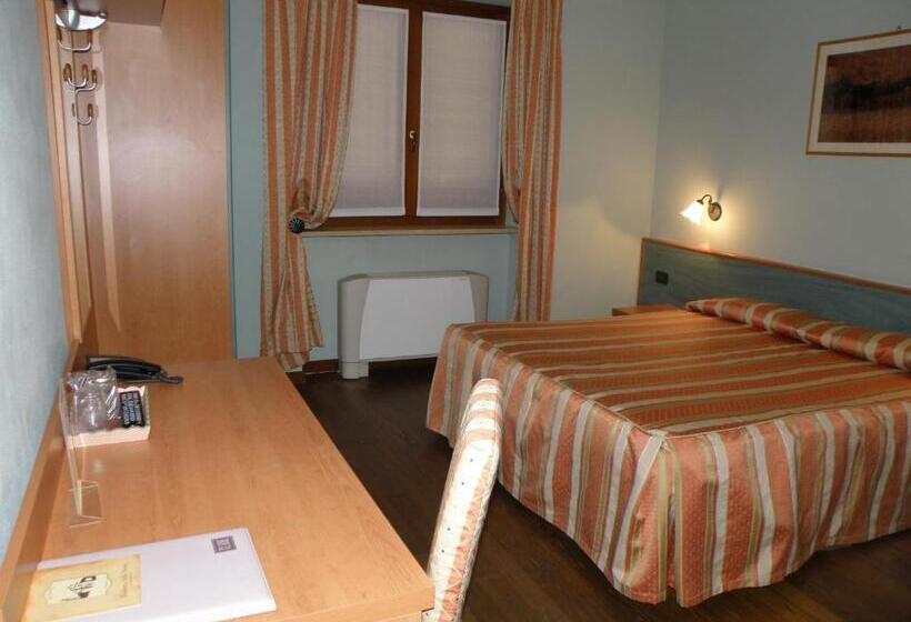 فندق Madonna Della Neve