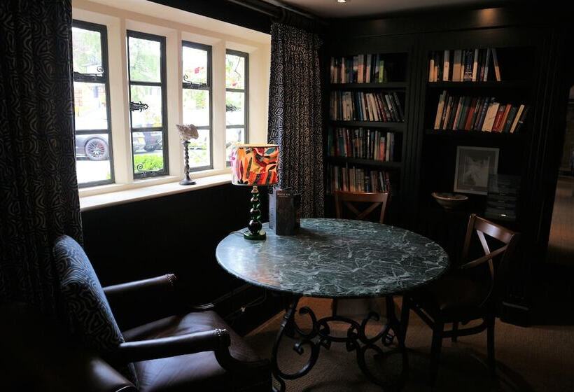 酒店 The Manor House