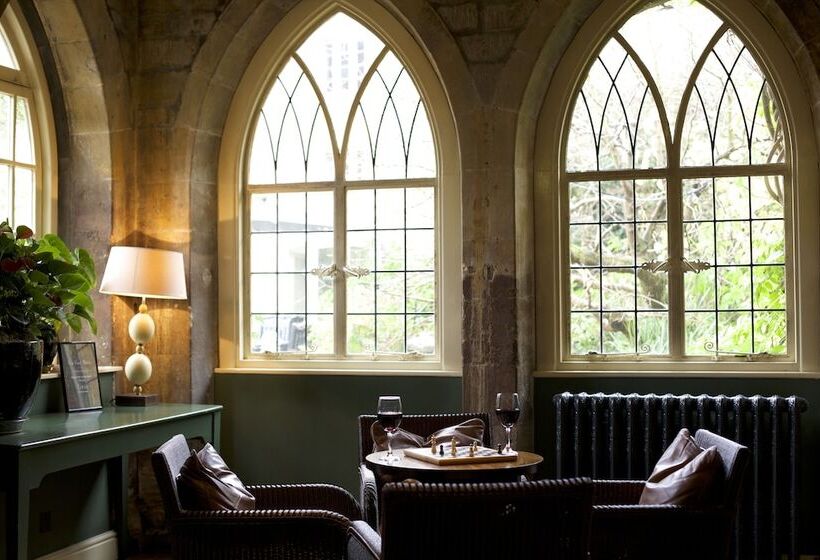 호텔 The Manor House