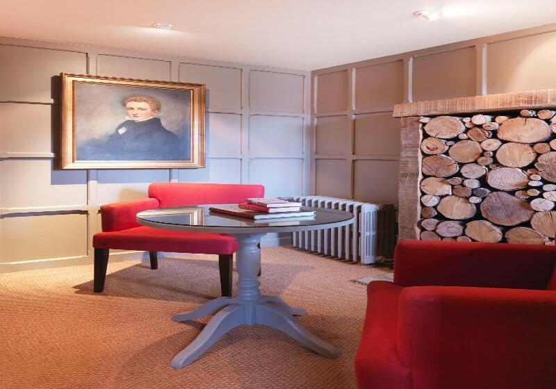 酒店 The Manor House