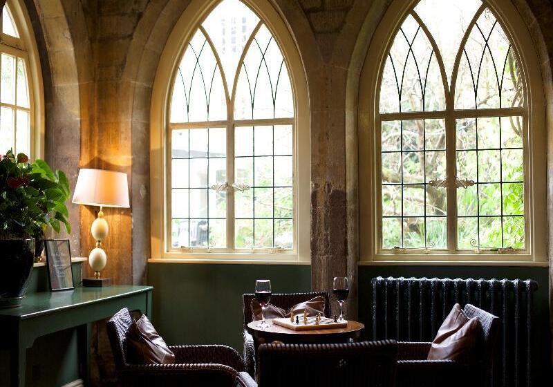 酒店 The Manor House