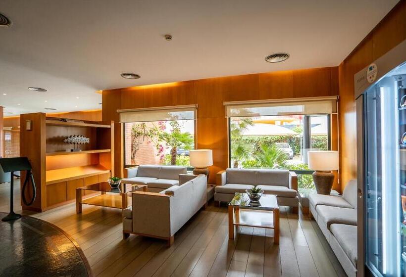 호텔 Posadas De Espana Malaga