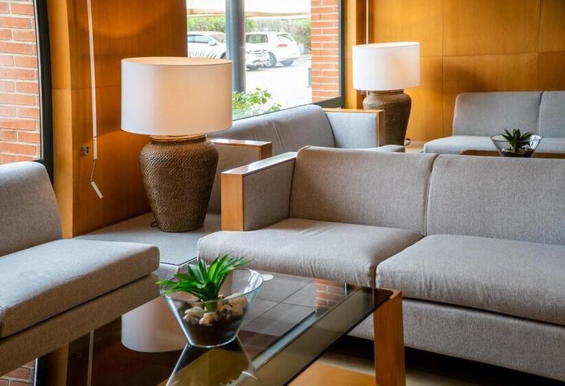 호텔 Posadas De Espana Malaga