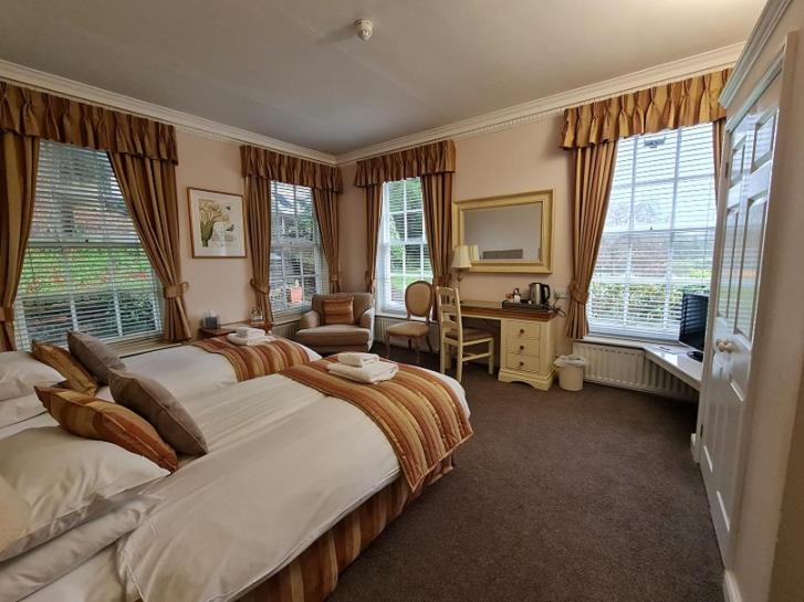 Отель Powdermills Country House