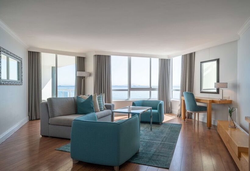 Radisson Collection Hotel, Waterfront Cape Town