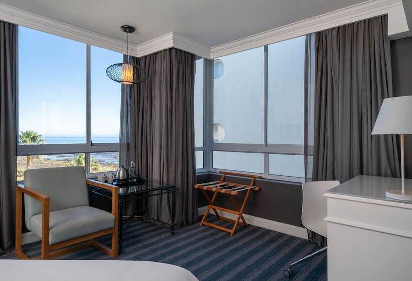 Radisson Collection Hotel, Waterfront Cape Town