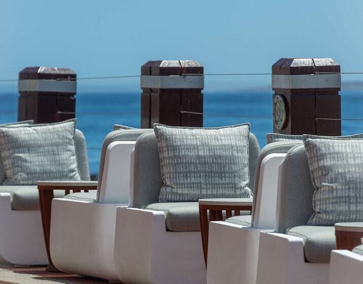 Radisson Collection Hotel, Waterfront Cape Town