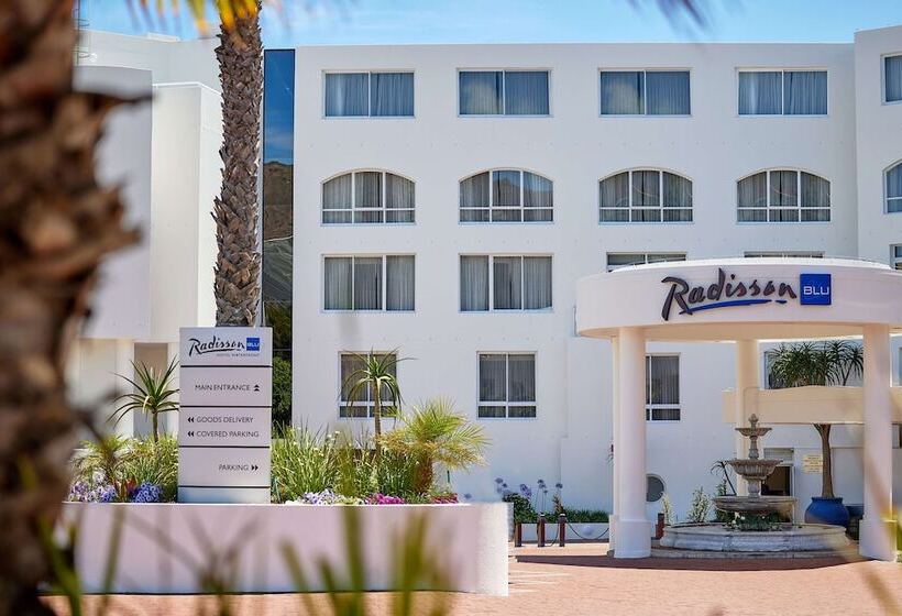 Radisson Collection Hotel, Waterfront Cape Town