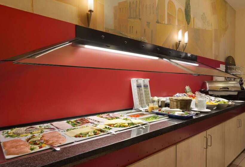 فندق Ramada By Wyndham Frankfurt Central Station