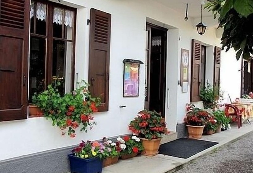 בית מלון כפרי Les Acacias Bellevue