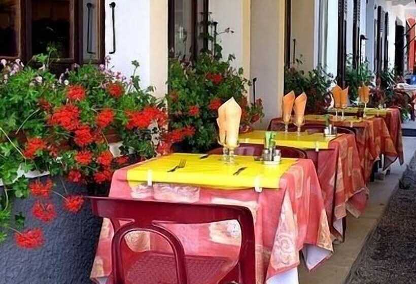 בית מלון כפרי Les Acacias Bellevue