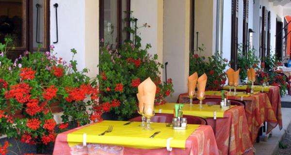 בית מלון כפרי Les Acacias Bellevue