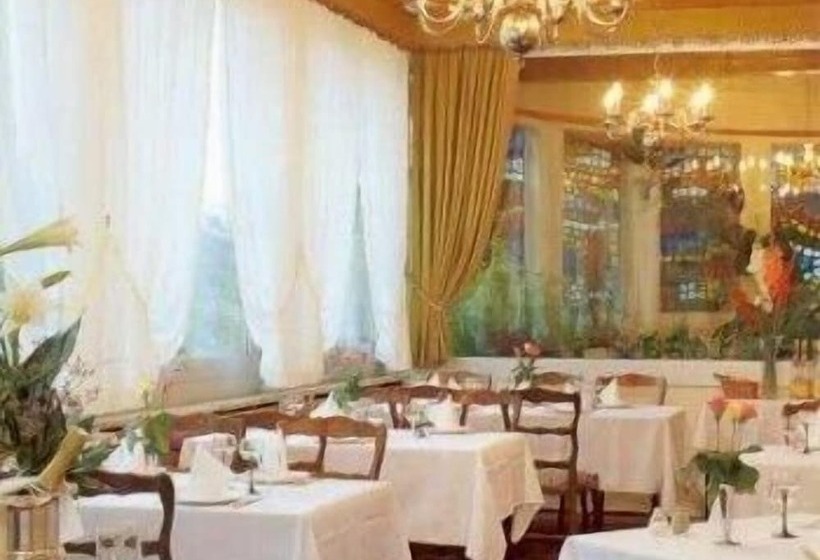 Logis Hotel Restaurant De La Poste