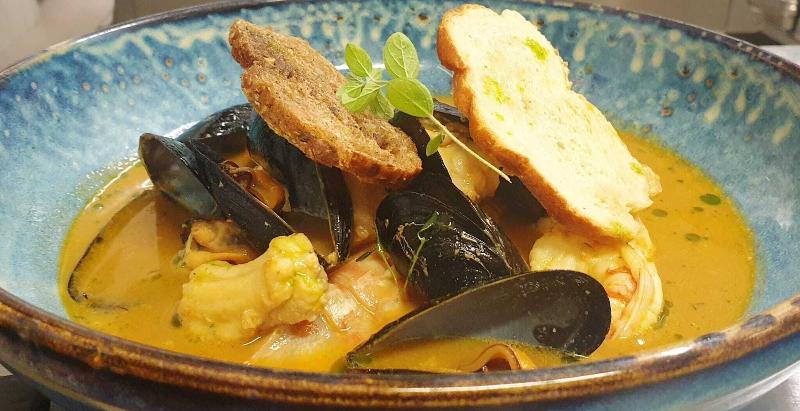 Отель Ristorante Albergo Corona