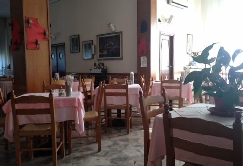Hotel Ristorante Delle Rose