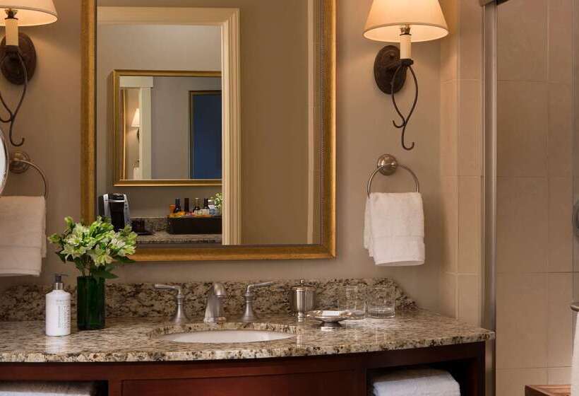 فندق River Terrace Inn, A Noble House