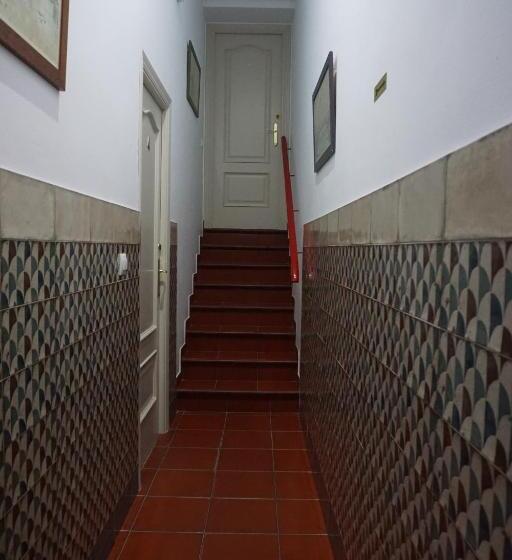 Отель Rompeolas Playa