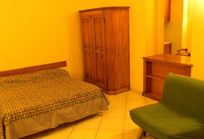 호텔 Albergo Royal