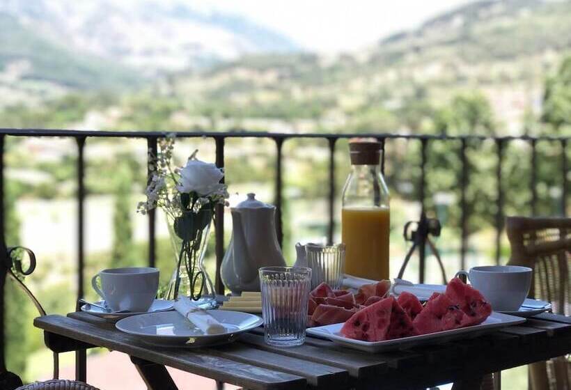 교외 호텔 Ruta Imperial