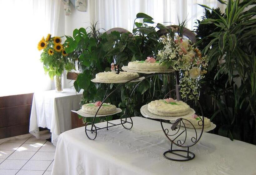 בית מלון כפרי Sanremo