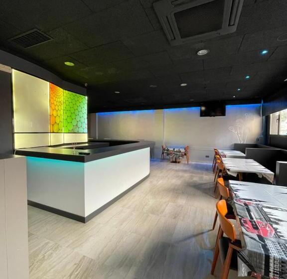 Отель Sant Celoni