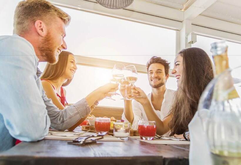 ホテル Select Suites & Spa Apartments