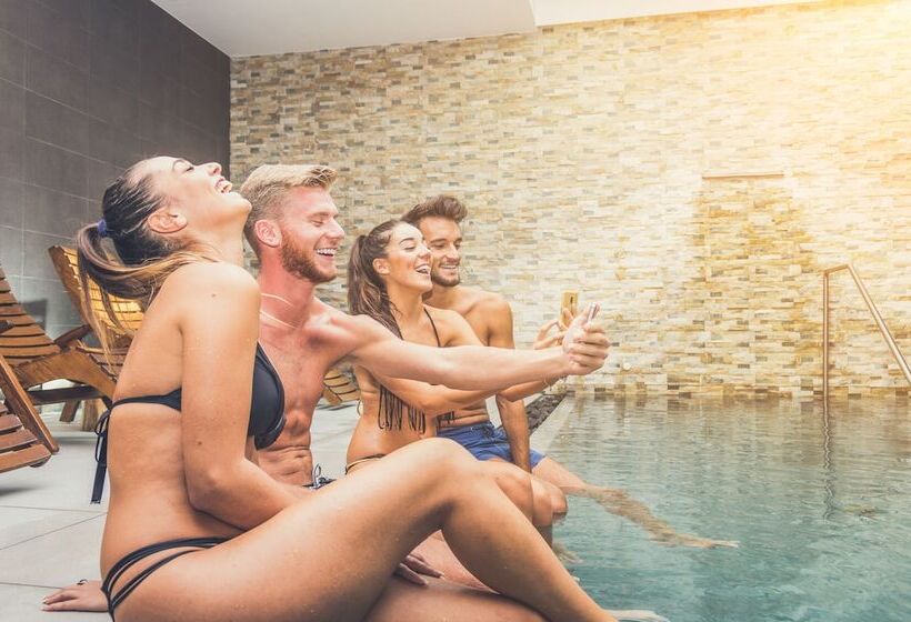 ホテル Select Suites & Spa Apartments