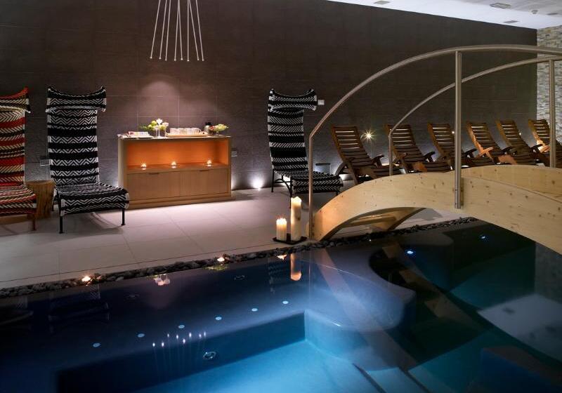 ホテル Select Suites & Spa Apartments