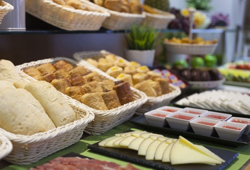 فندق Porcel Torre Garden