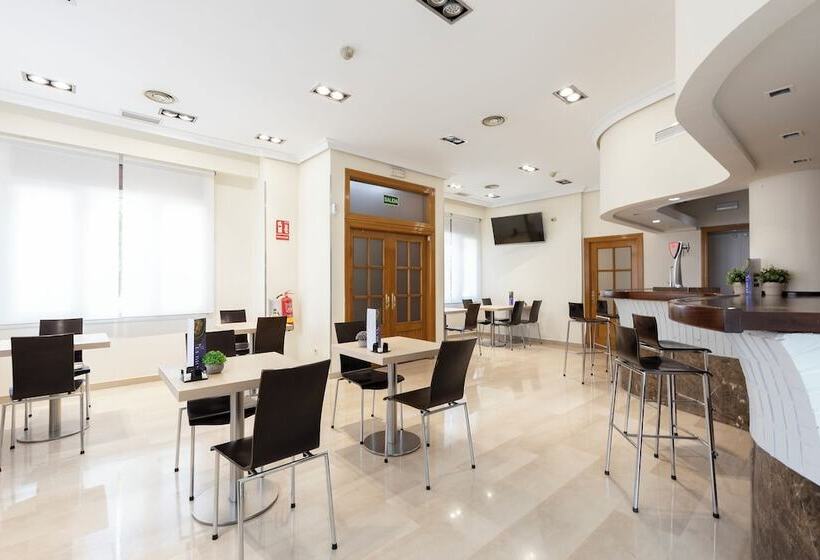 فندق Porcel Torre Garden