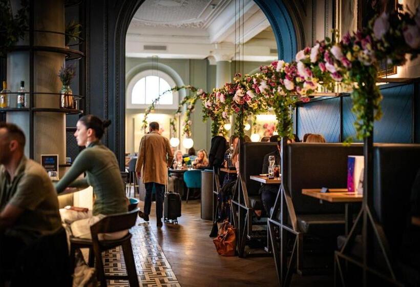 هتل The Clermont London Victoria