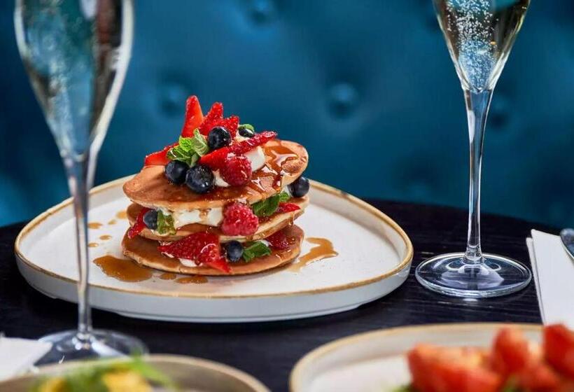 هتل The Clermont London Victoria