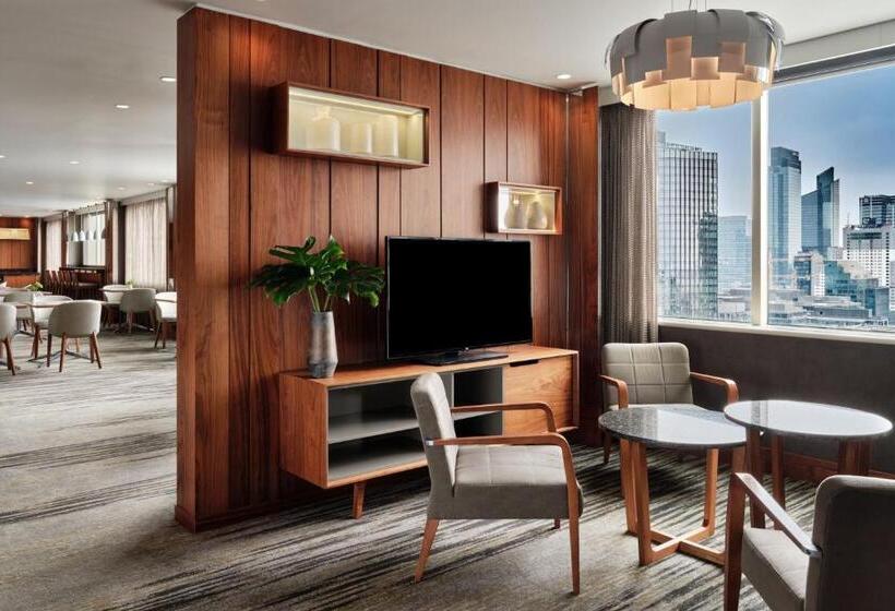 هتل The Westin Warsaw