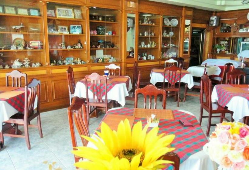 فندق Thepparat Lodge Krabi