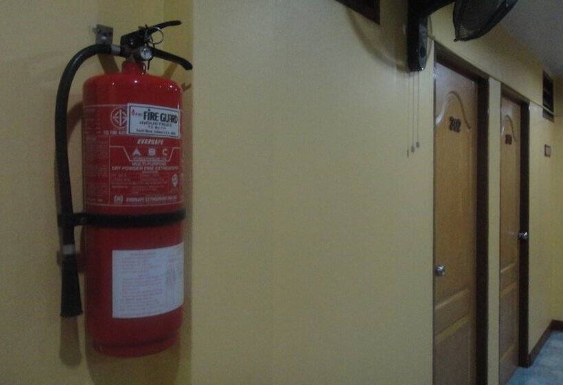 فندق Thepparat Lodge Krabi