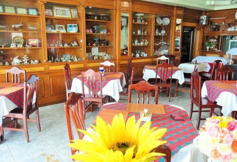 فندق Thepparat Lodge Krabi